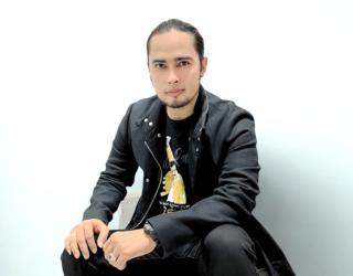 Lagu Baru Alf Tatale Mengungkap Kisah Cinta Rahasia? Ini Penjelasannya!