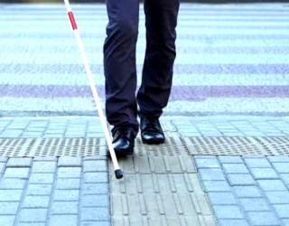 Trotoar Serpong Viral, Jalur Difabel Cuma Dicat