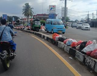Warga Taktakan Tolak Sampah Tangsel: Bau Menyengat dan Amdal Dipertanyakan