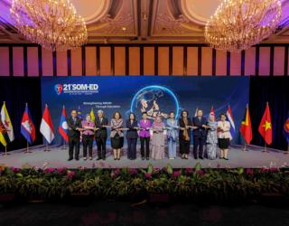thumbnail ASEAN Targetkan 1,7 Juta Siswa dan Pendidik Kuasai Keterampilan AI