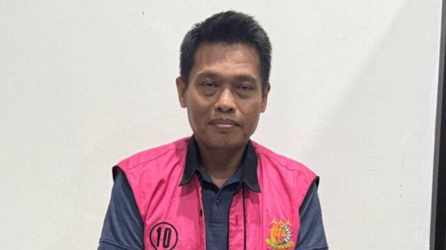 kepala dinas lingkungan hidup tangsel