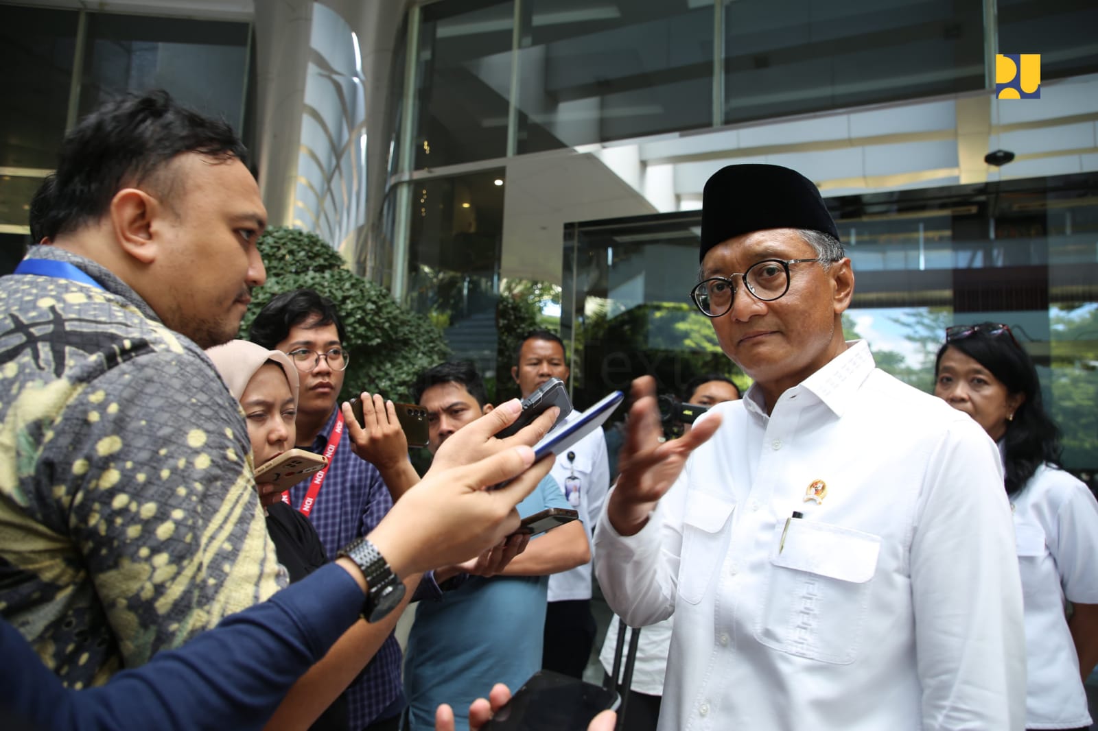mantan artis uang palsu
