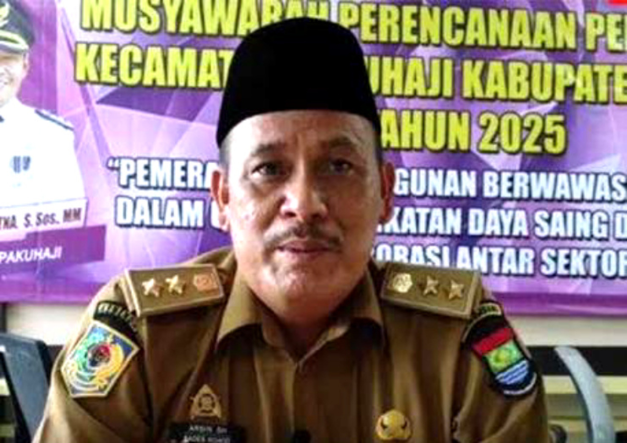 Kepala Desa Kohod, Kecamatan Pakuhaji, Kabupaten Tangerang, Arsin bin Asip.