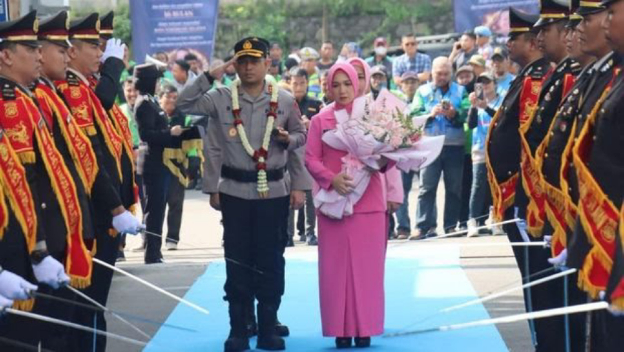 Harapan warga tertuju pada Kapolres Tangerang Selatan yang baru dilantik, AKBP Boy Jumalolo, untuk menunjukkan ketegasan dan komitmen nyata dalam memberantas peredaran obat keras ilegal. Foto ist