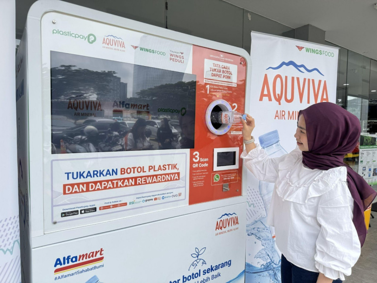 Kami ingin mendorong partisipasi publik agar pengelolaan botol plastik tidak lagi dianggap merepotkan.