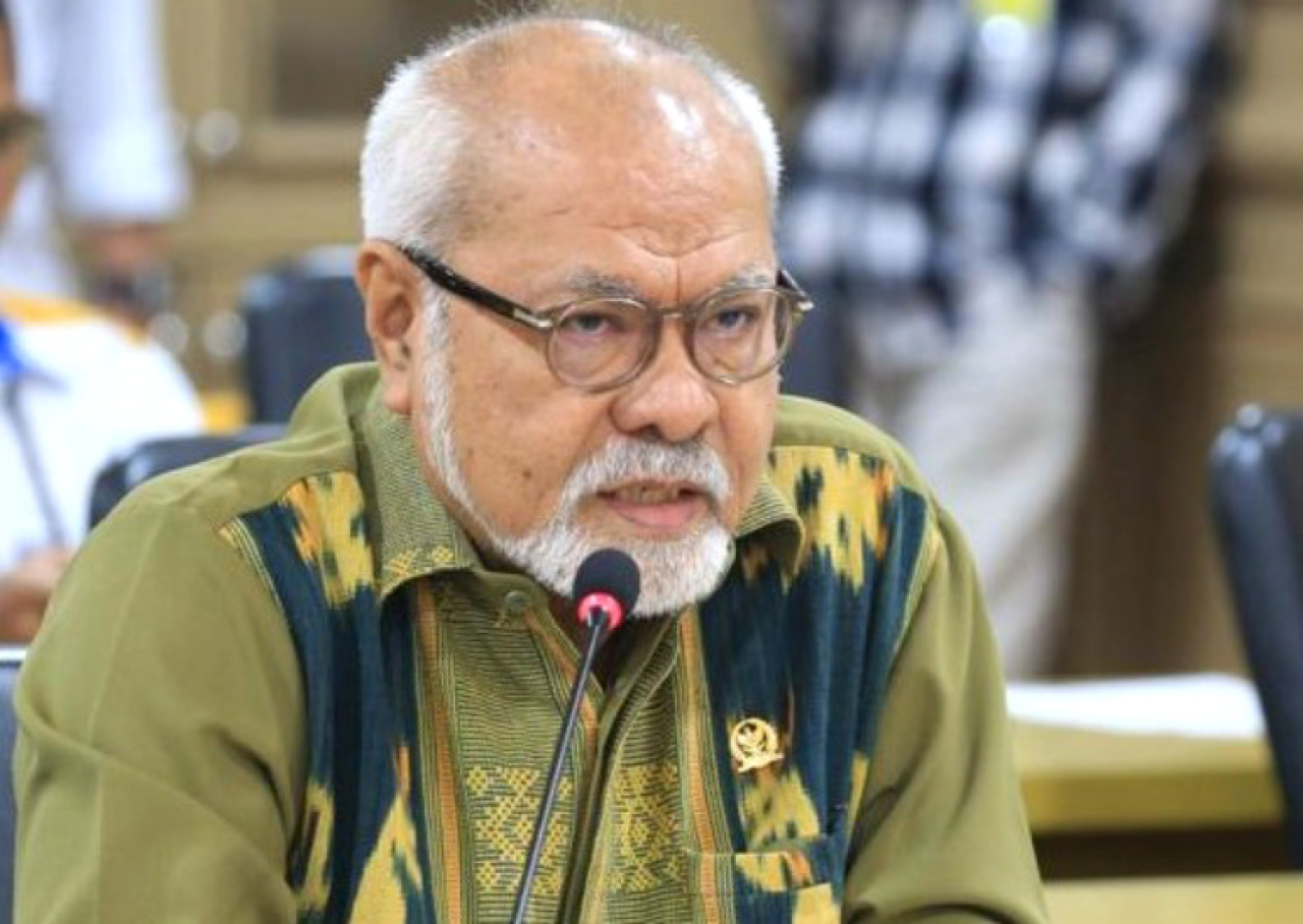 Ketua Badan Sosialisasi MPR RI itu mendorong pemerintah meniru praktik penataan ruang negara-negara maju yang konsisten dan terintegrasi.