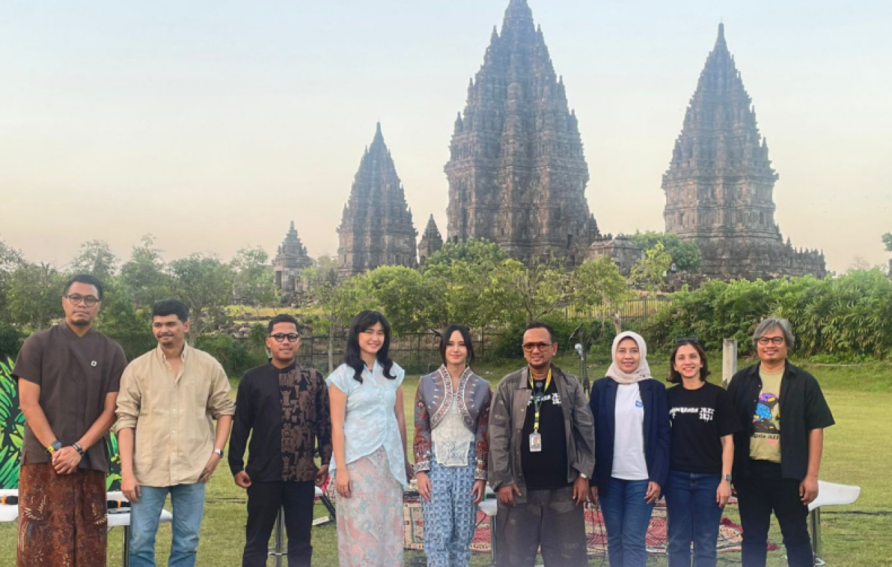 Ini bukan sekadar festival, tapi ruang adaptasi. Musisi belajar jazz, penonton juga ikut mengenal jazz. Foto ist