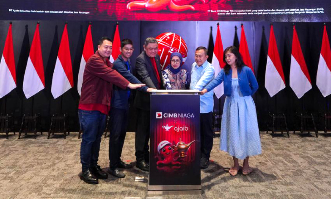 Melalui kerja sama ini, nasabah kini tidak perlu lagi berpindah platform untuk mengelola keuangan dan investasi.